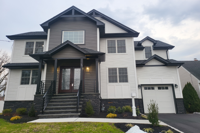 Exterior of a house showing the façade and surroundings